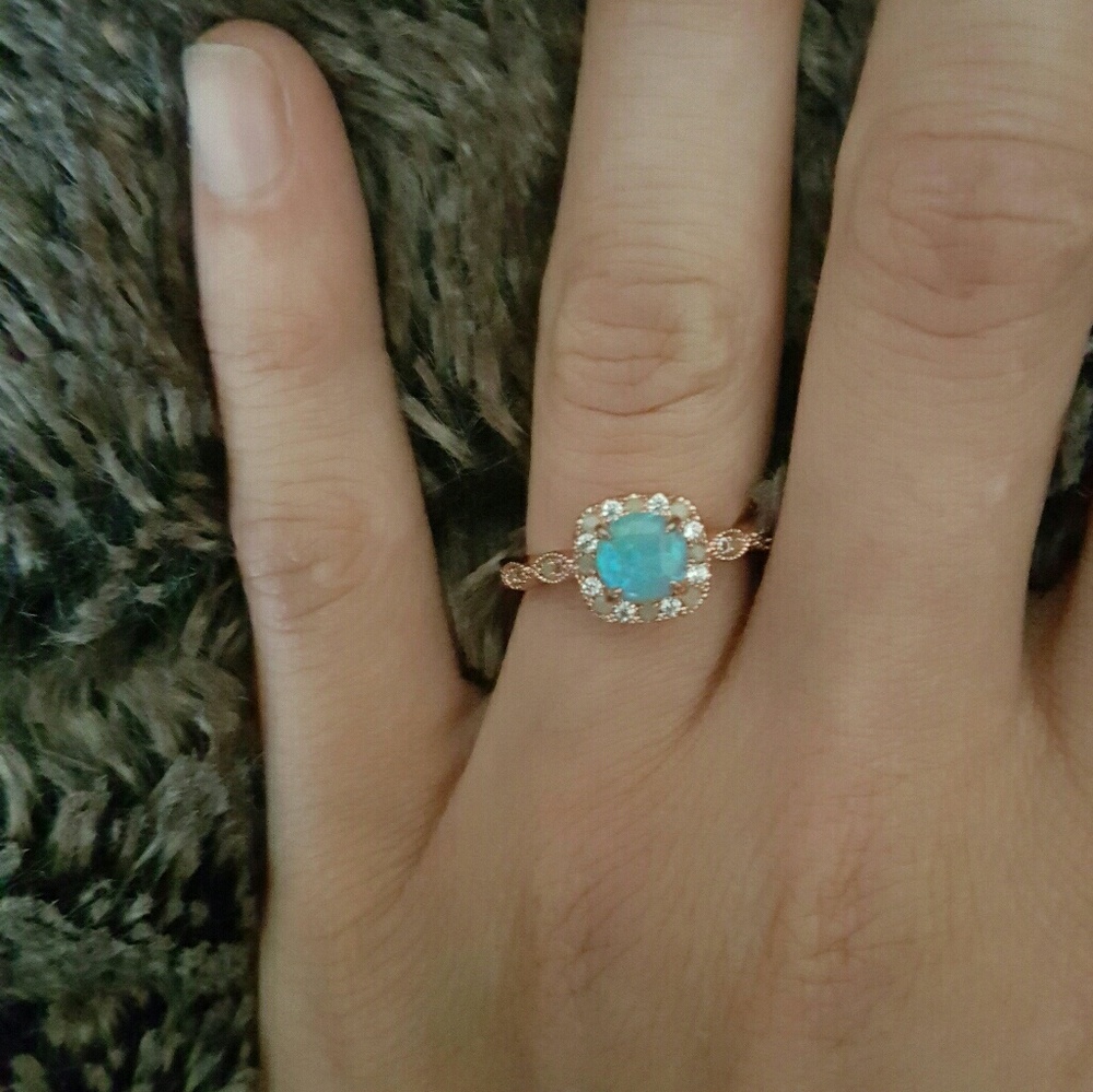 Fragrant Jewels Opal of the Deep